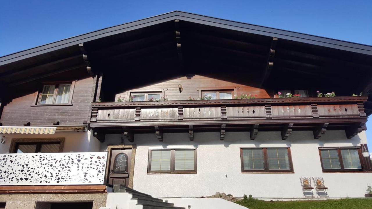 Appartement Leh アンベルク・イム・ランマータール エクステリア 写真